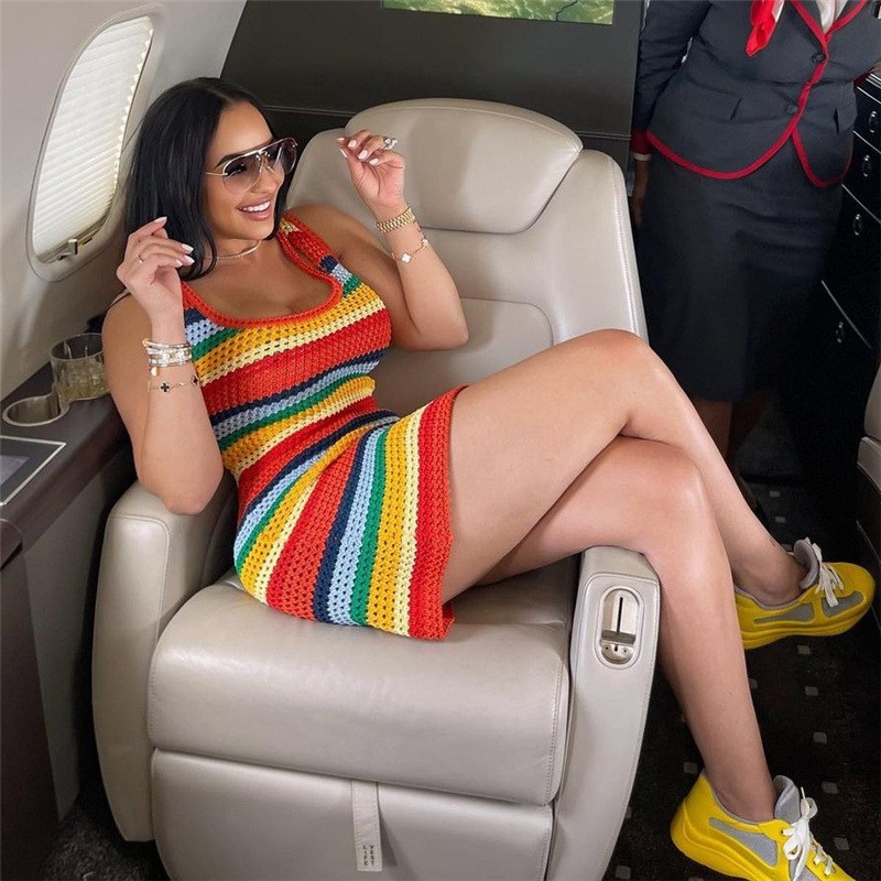 European And American Style 2023 Summer Women's New Sexy Hollow Knit High Waist Contrasting Color Slim Sleeveless Hip Dress